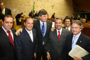 2007 - Direito da Minoria - PSDB e DEM